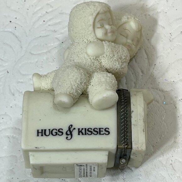 VTG Snow Babies Hugs & Kisses 1999 Hinged Mini Mailbox 2"x3" - Picture 9 of 16